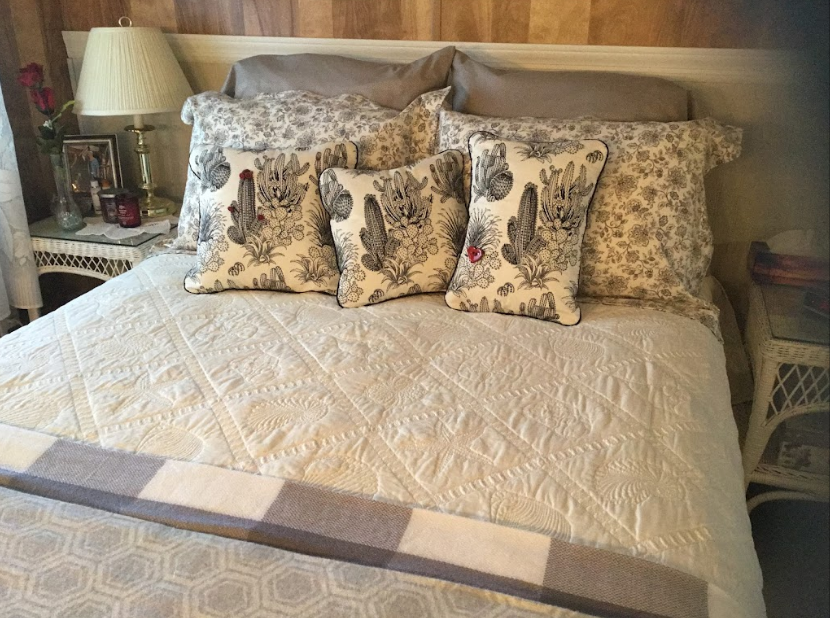 Home Trends and Design: Southwestern Fabrics for Pillows and Bedding
