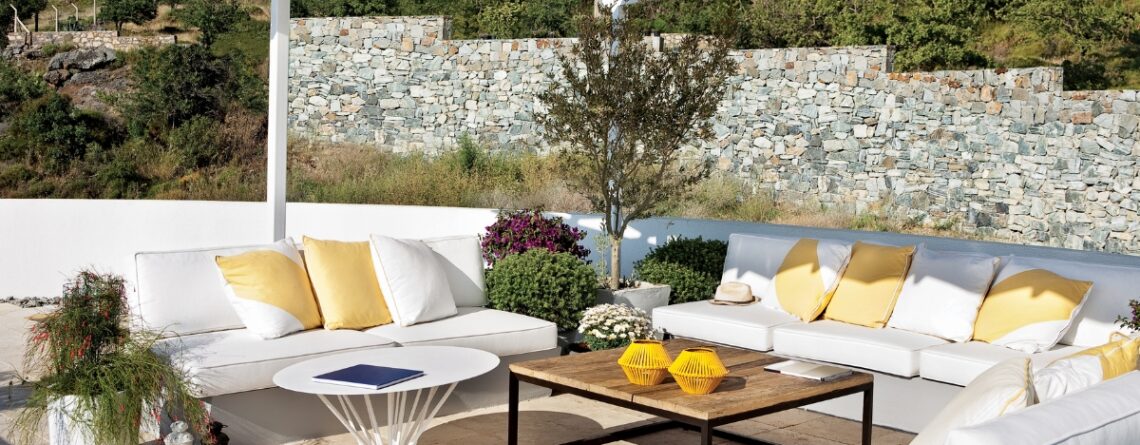Sunbrella: The Best Material for Outdoor Furniture in Tucson, AZ